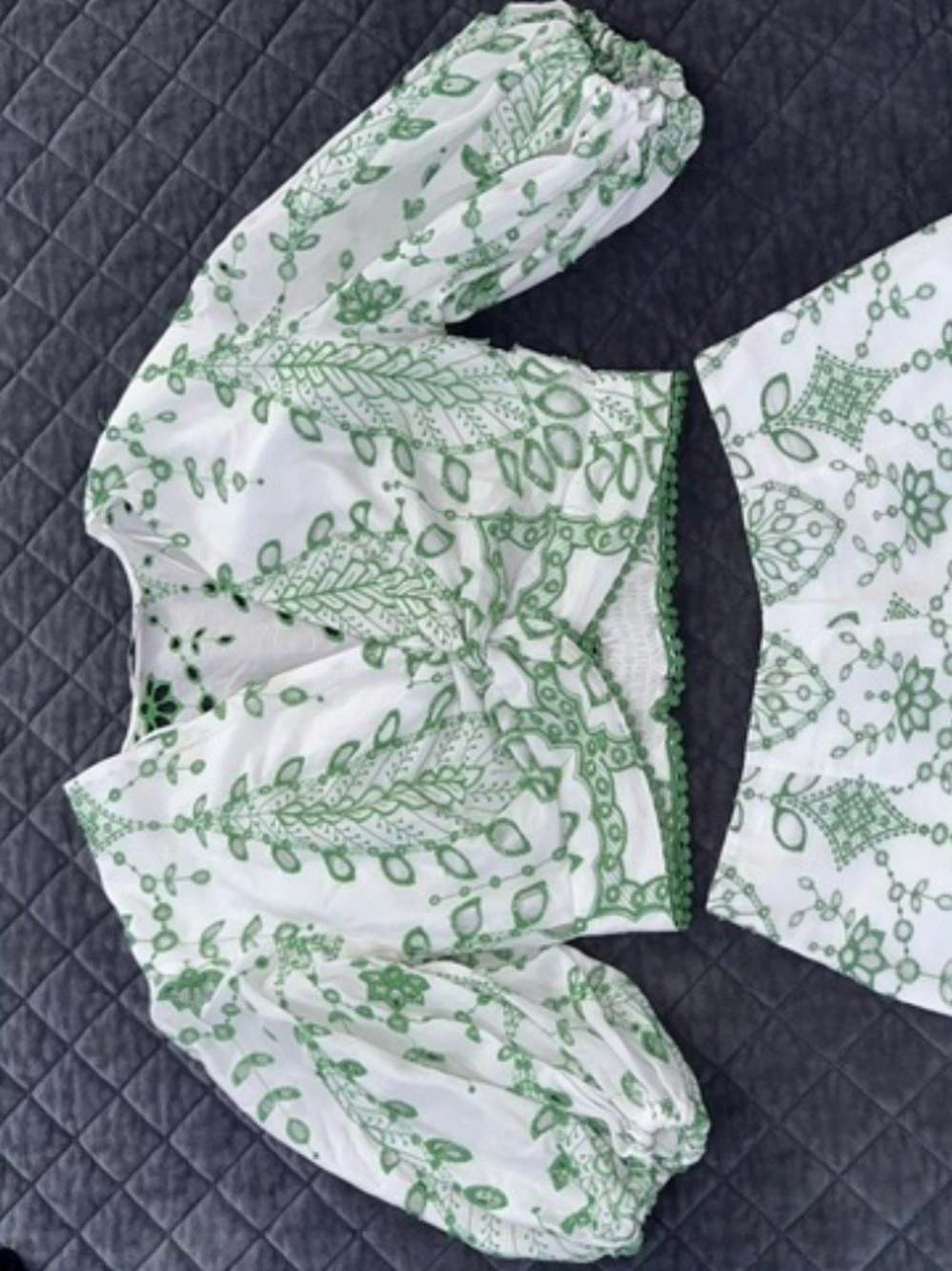Zara White Crop Top with Green Embroidered Pattern